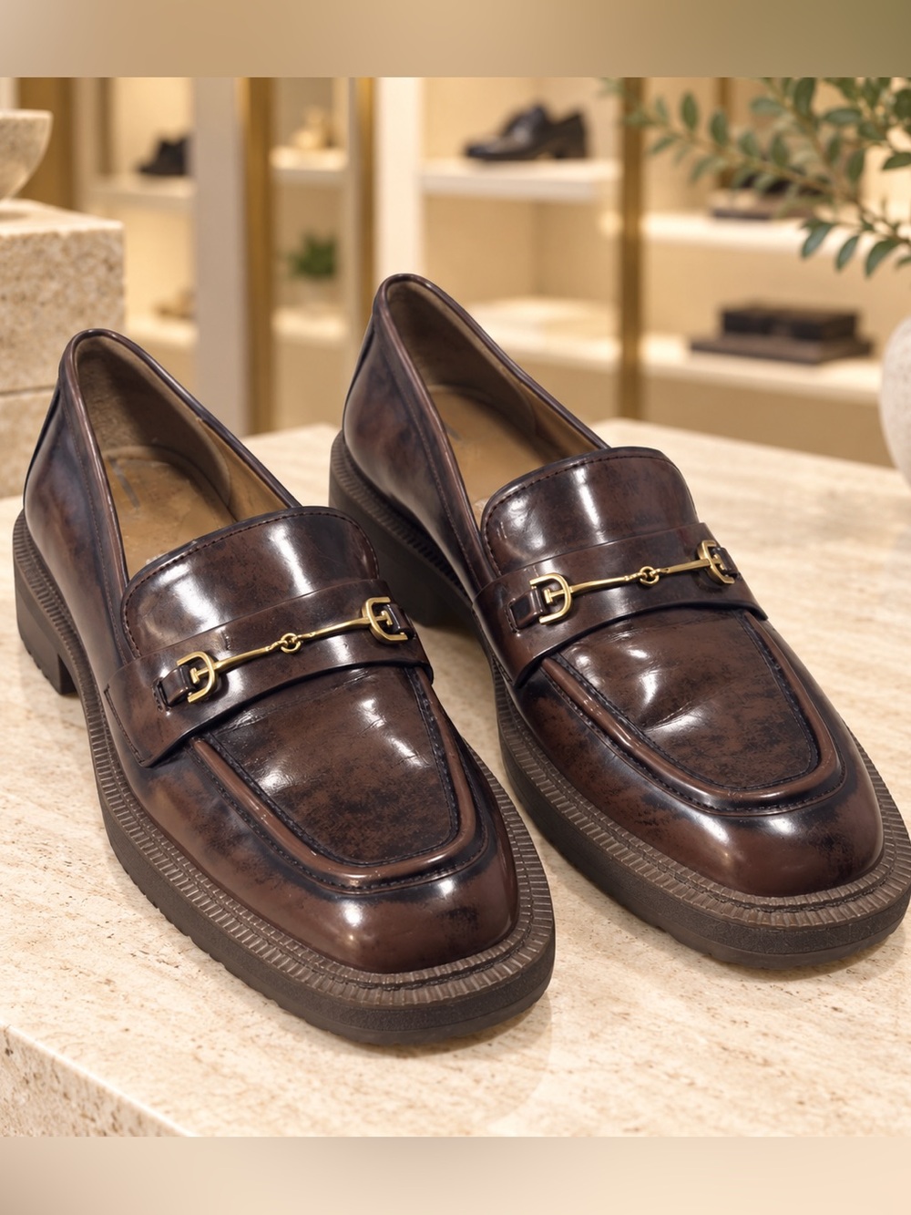 Sam Edelman Laurs Lug Sole Loafers - Chestnut Brown Patent Leather - Size 9